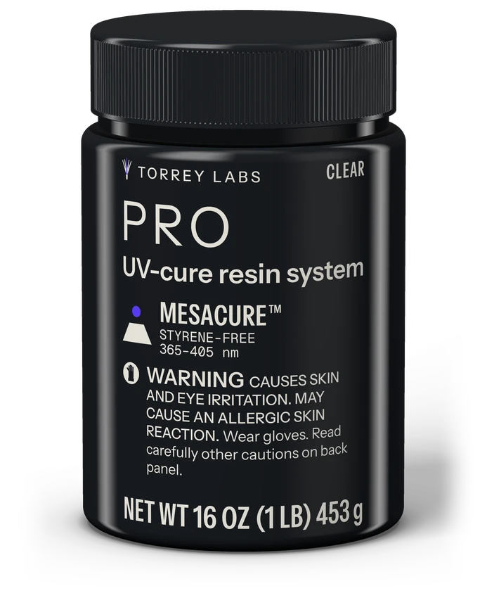 Studio render: Pro Clear 16 oz jar